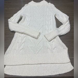 Old Navy white Cable knit pullover sweater and or mini dress size M cowl neck